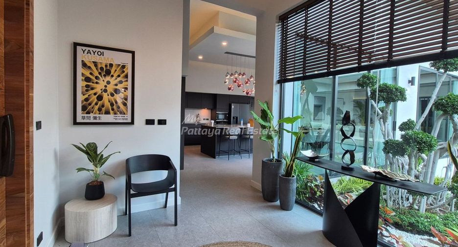 Villa en venta de 4 habitaciones en Bang Lamung, Chonburi