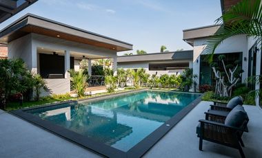 出售 4 卧室 别墅 在 Bang Lamung, Chon Buri