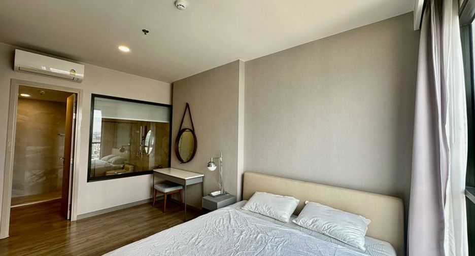 For rent 2 bedrooms condo in Si Racha, Chonburi