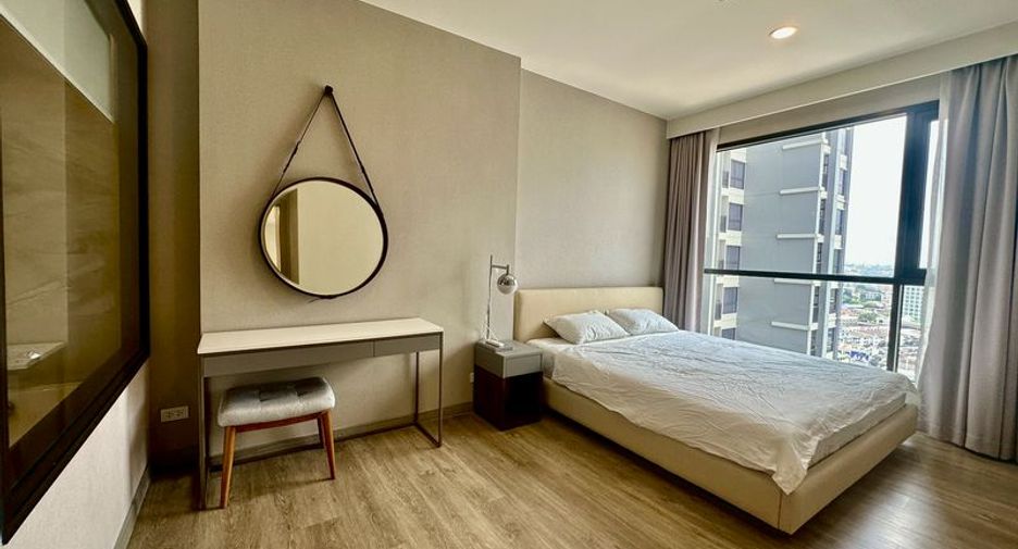 For rent 2 bedrooms condo in Si Racha, Chonburi