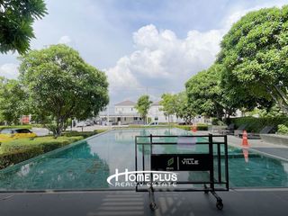 For sale 4 bedrooms townhouse in Mueang Pathum Thani, Pathum Thani