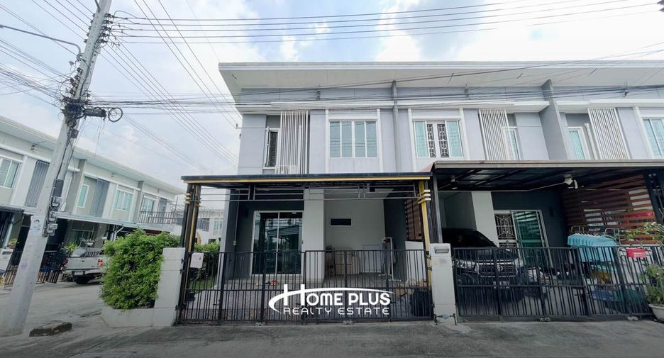 For sale 4 bedrooms townhouse in Mueang Pathum Thani, Pathum Thani