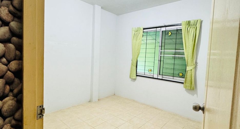 Casa en venta de 2 habitaciones en Nong Chok, Bangkok