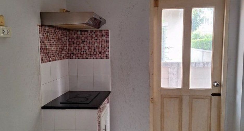 For sale 3 bedrooms house in Lat Krabang, Bangkok