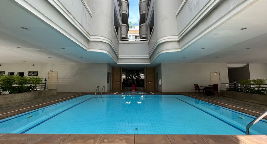 Wohnung zur Miete mit 3 Zimmer in Watthana, Bangkok