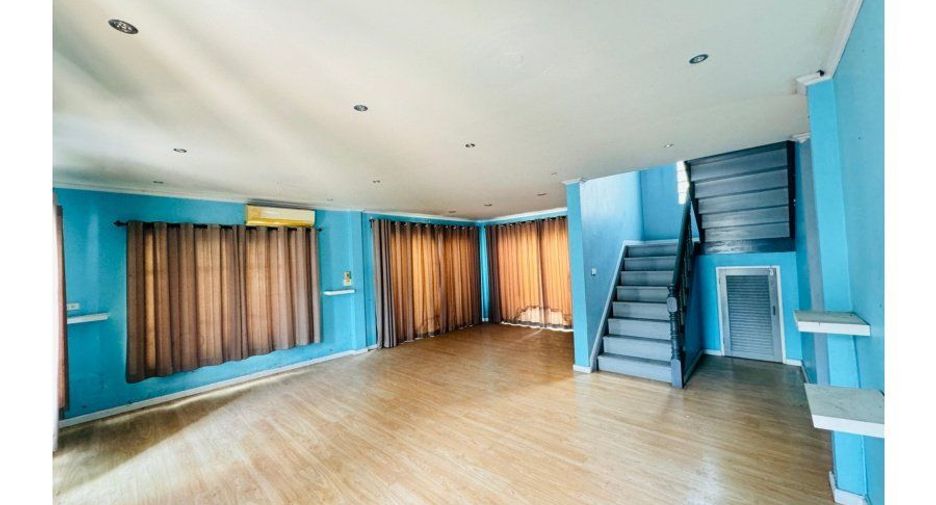 For sale 3 bedrooms house in Nong Chok, Bangkok