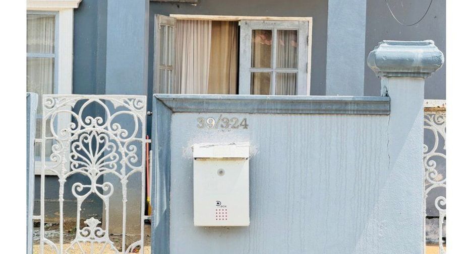 For sale 3 bedrooms house in Nong Chok, Bangkok