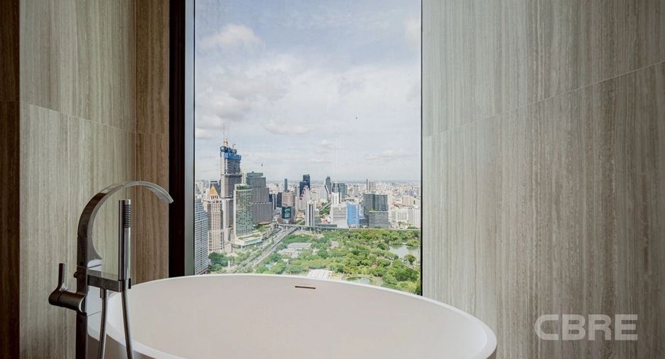 For sale 3 bedrooms condo in Sathon, Bangkok