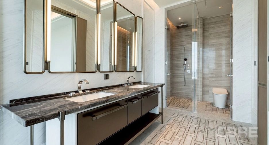 For sale 3 bedrooms condo in Sathon, Bangkok