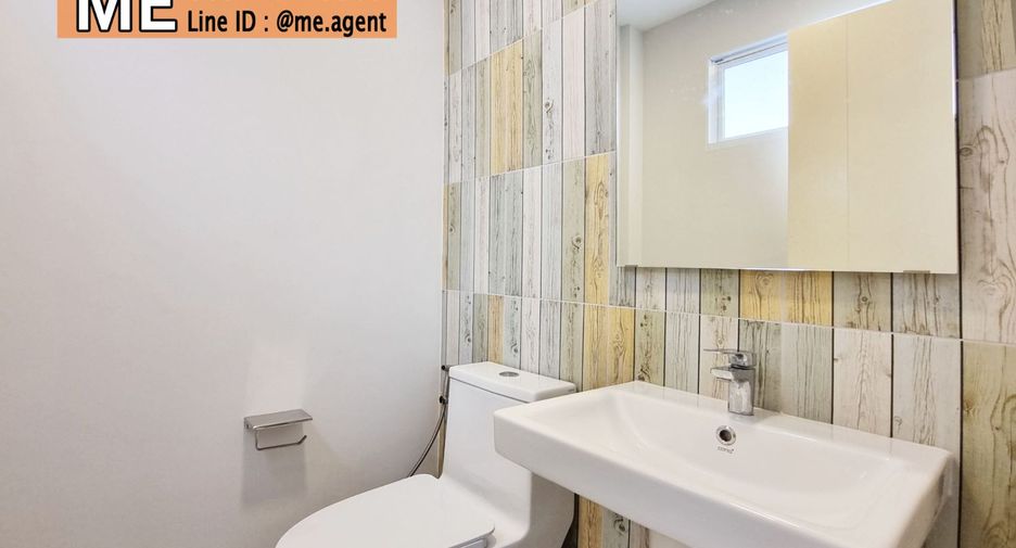 For sale 2 bedrooms townhouse in Prawet, Bangkok