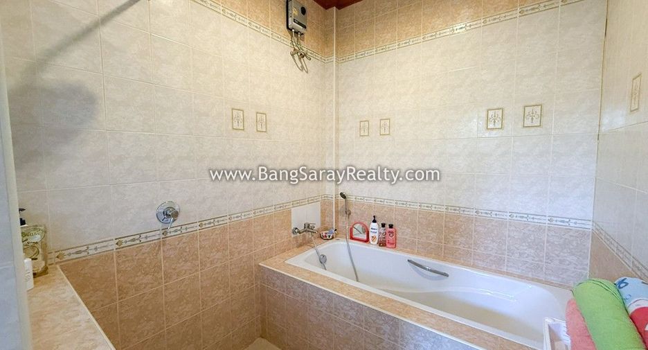 For sale 3 bedrooms house in Sattahip, Chonburi