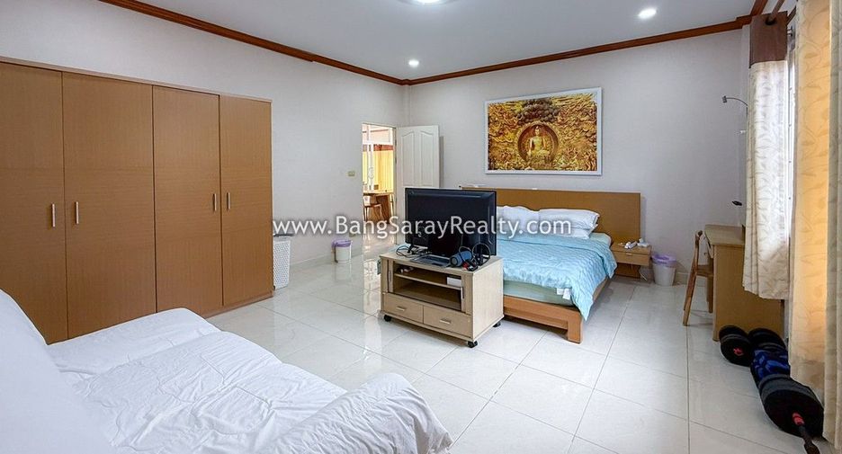 For sale 3 bedrooms house in Sattahip, Chonburi