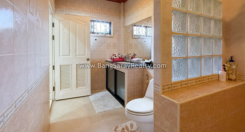 For sale 3 bedrooms house in Sattahip, Chonburi