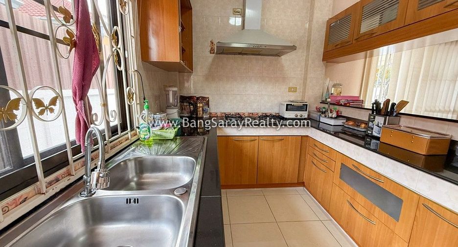 For sale 3 bedrooms house in Sattahip, Chonburi