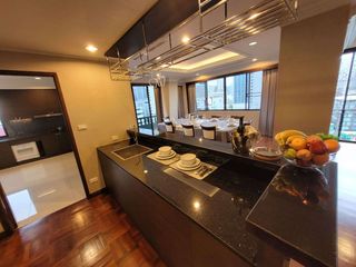 For rent 4 ベッドルーム apartment in Pathum Wan, Bangkok