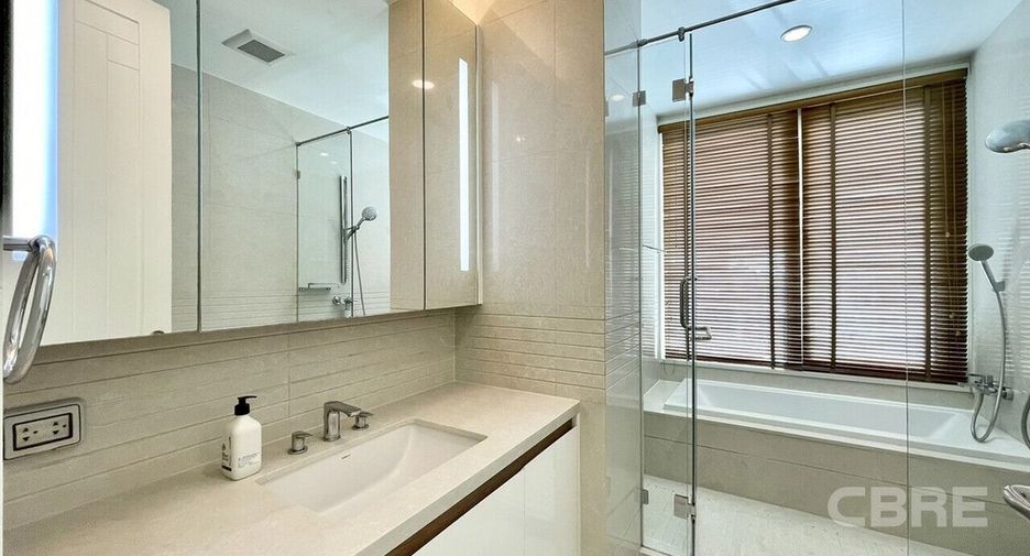 Condo en venta de 2 habitaciones en Pathum Wan, Bangkok