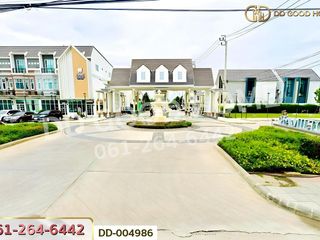 For sale 4 bedrooms townhouse in Sai Noi, Nonthaburi
