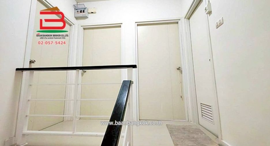 For sale 3 bedrooms townhouse in Mueang Pathum Thani, Pathum Thani