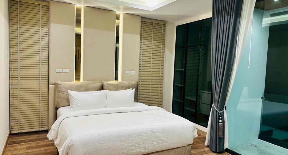 For rent and for sale 4 bedrooms villa in Bang Lamung, Chonburi