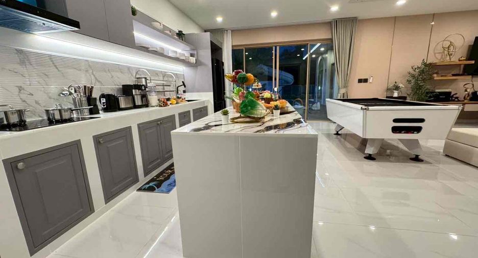 À vendre 5 chambres villa à Bang Lamung, Chonburi