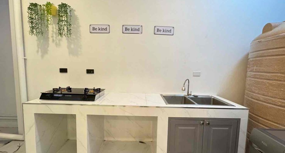 À vendre 5 chambres villa à Bang Lamung, Chonburi