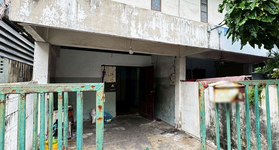 Local comercial en venta de 4 habitaciones en Mueang Samut Sakhon, Samut Sakhon