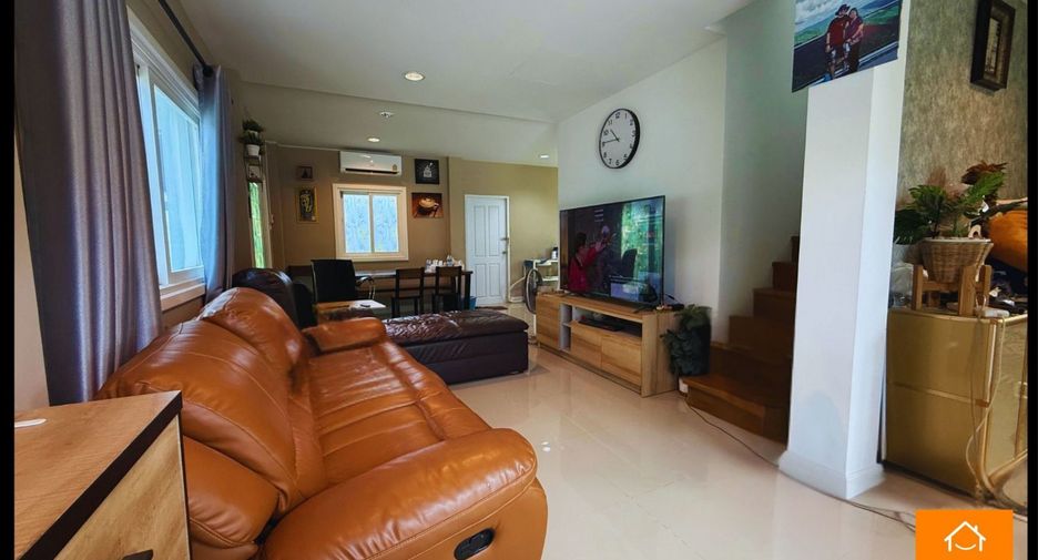 出售 3 卧室 独立屋 在 Sai Noi, Nonthaburi