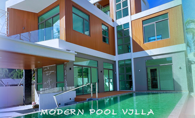 For sale 4 bedrooms villa in Mueang Phuket, Phuket