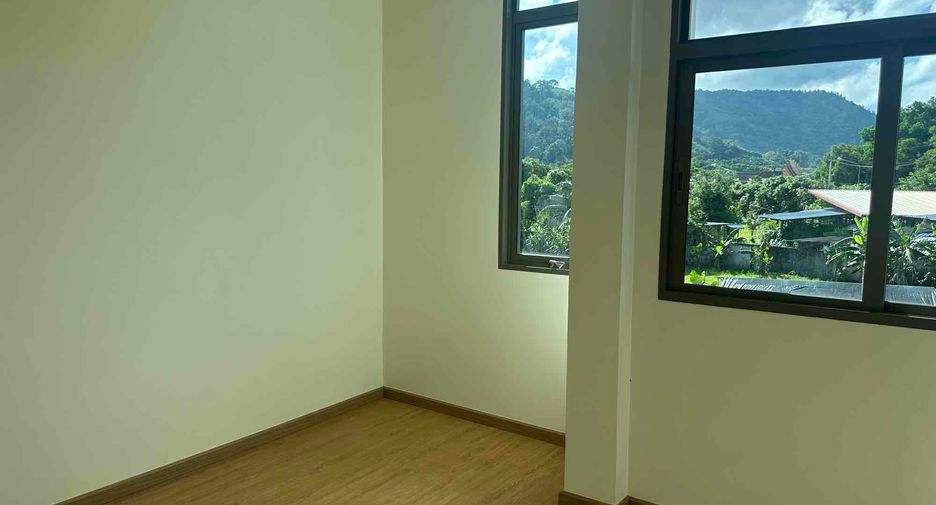 For sale 4 bedrooms villa in Mueang Phuket, Phuket