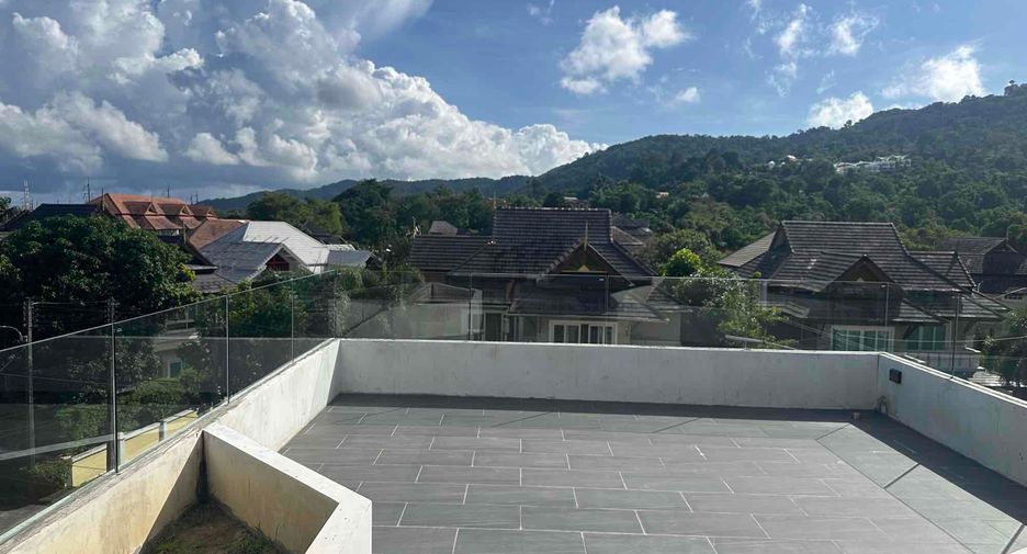 For sale 4 bedrooms villa in Mueang Phuket, Phuket