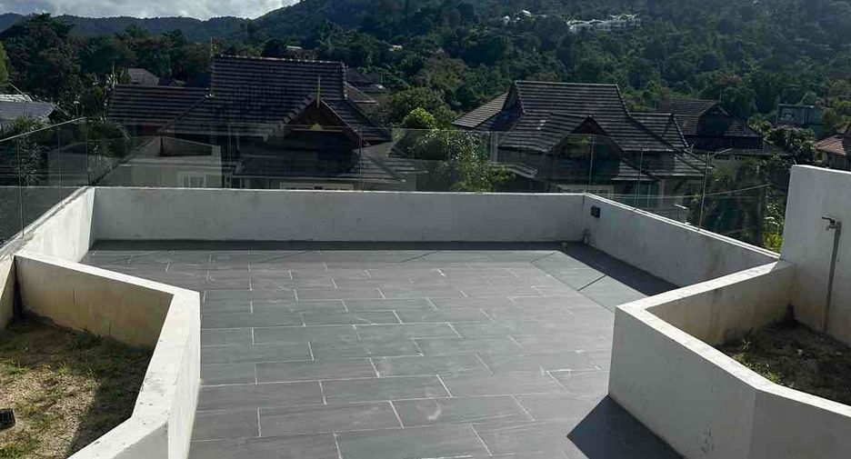 For sale 4 bedrooms villa in Mueang Phuket, Phuket