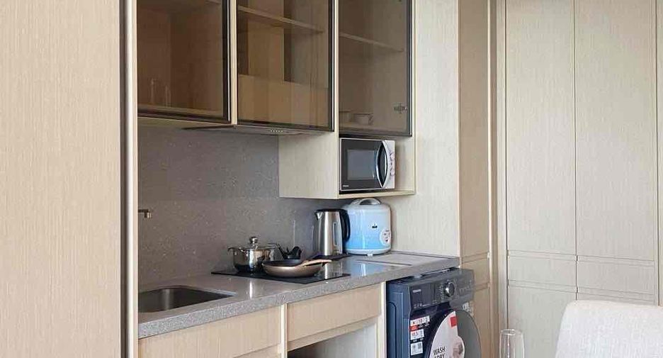Condo en alquiler de 1 habitaciones en Bang Lamung, Chonburi