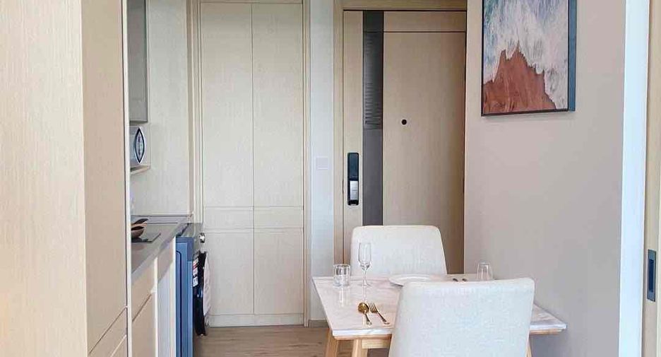 Condo en alquiler de 1 habitaciones en Bang Lamung, Chonburi