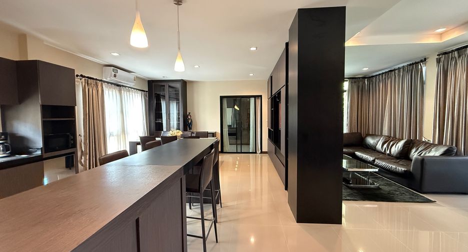 For rent and for sale 5 bedrooms house in Saraphi, Chiang Mai