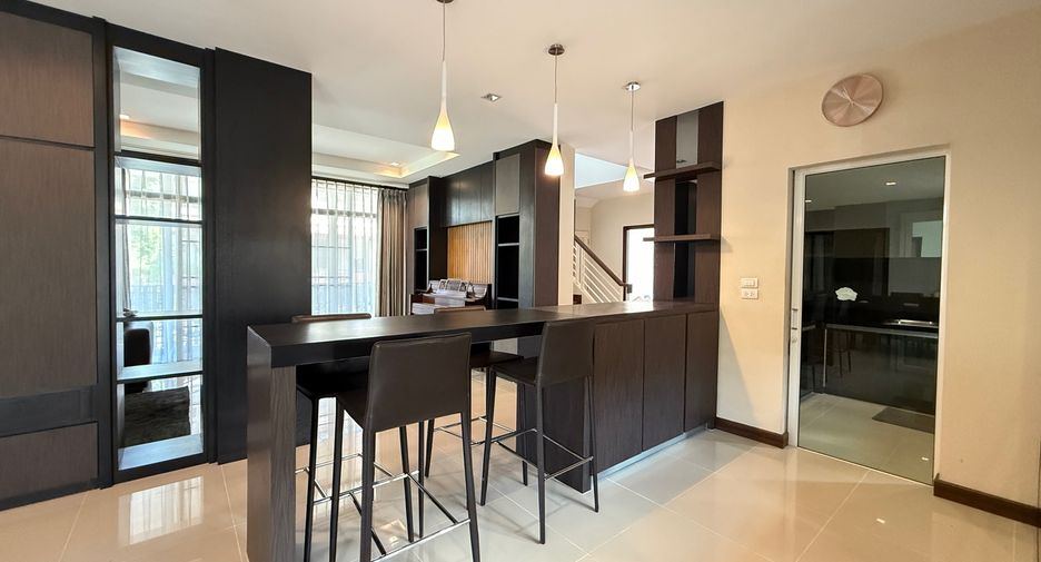 For rent and for sale 5 bedrooms house in Saraphi, Chiang Mai