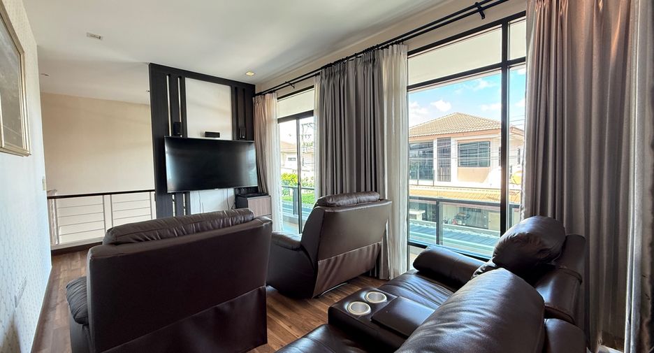 For rent and for sale 5 bedrooms house in Saraphi, Chiang Mai