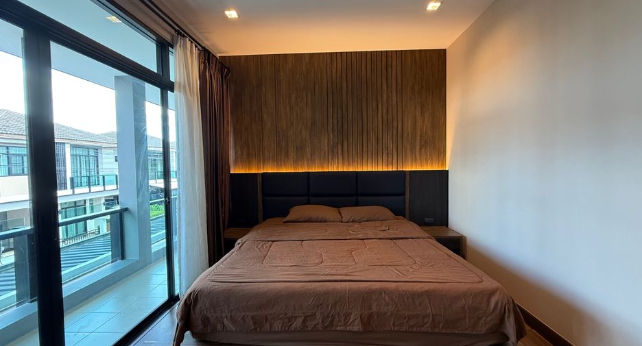 For rent and for sale 5 bedrooms house in Saraphi, Chiang Mai