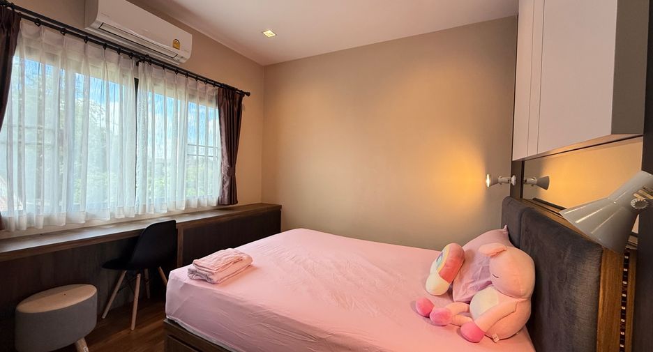 For rent and for sale 5 bedrooms house in Saraphi, Chiang Mai