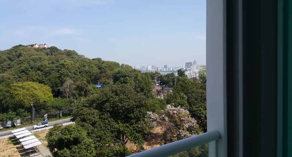 For sale 1 bed condo in Bang Lamung, Chonburi