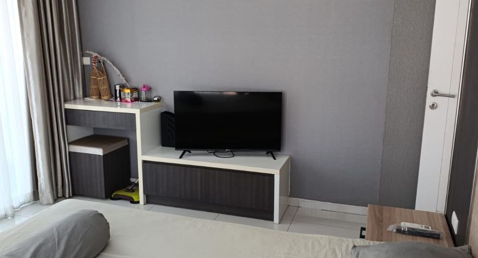 For sale 1 bed condo in Bang Lamung, Chonburi