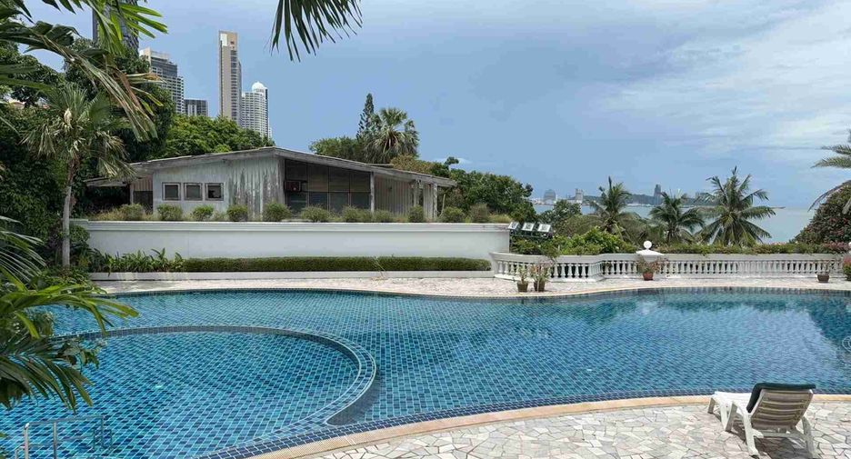 For sale 2 bedrooms condo in Bang Lamung, Chonburi