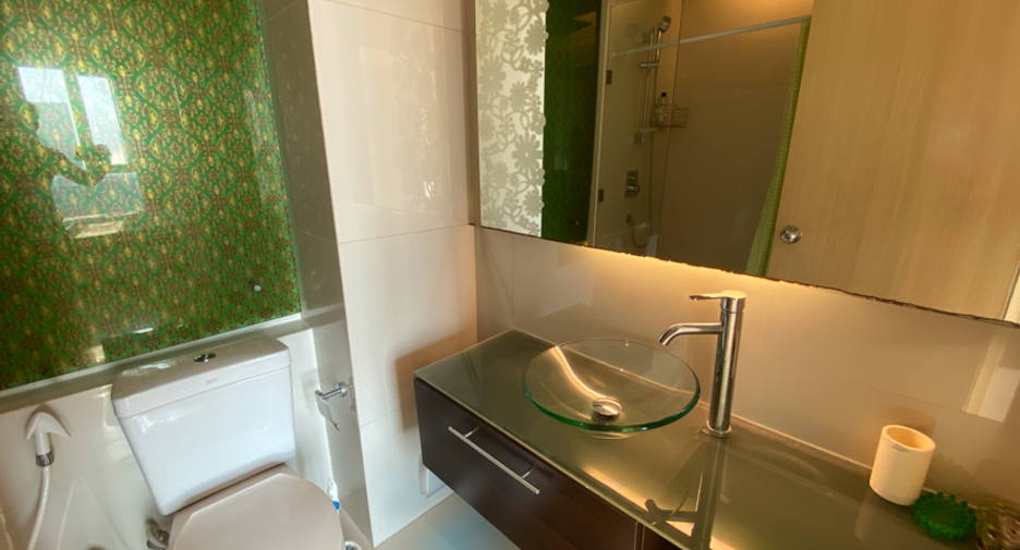 For sale 2 bedrooms condo in Bang Lamung, Chonburi