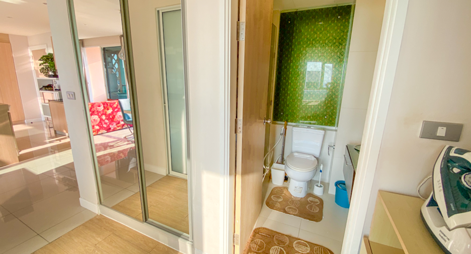 For sale 2 bedrooms condo in Bang Lamung, Chonburi