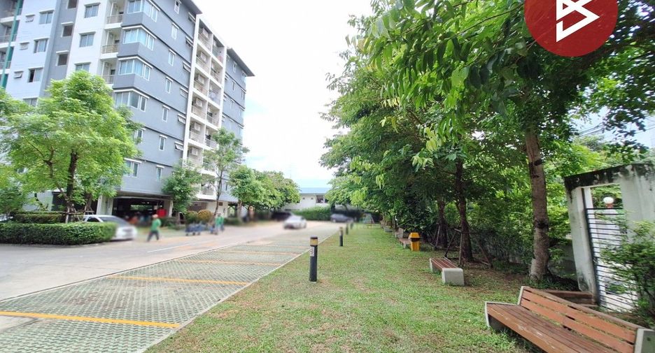 For sale 1 bed condo in Huai Khwang, Bangkok