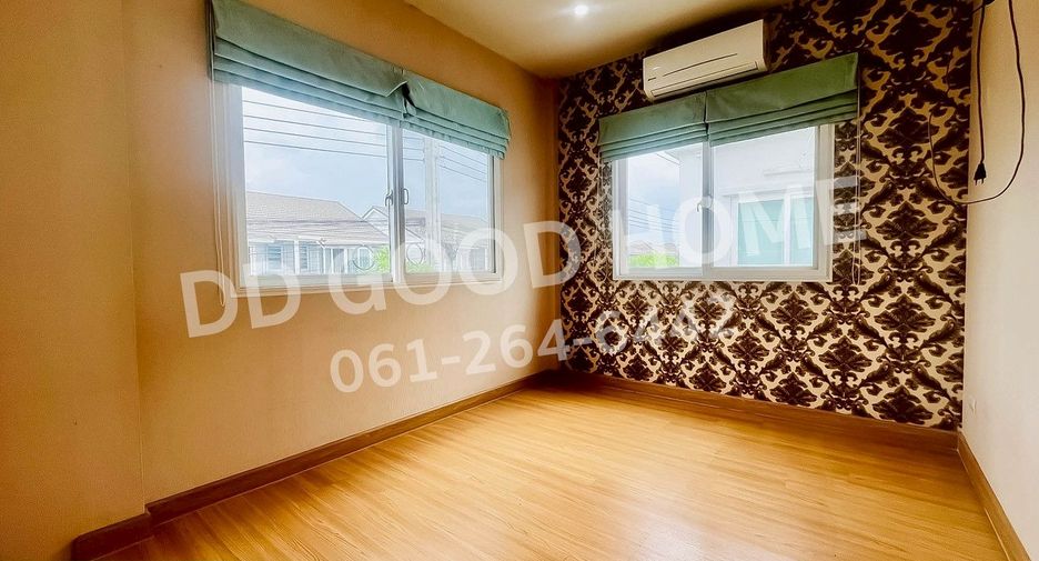Reihenhaus zur Miete und zum Kauf mit 3 Zimmer in Bang Bua Thong, Nonthaburi