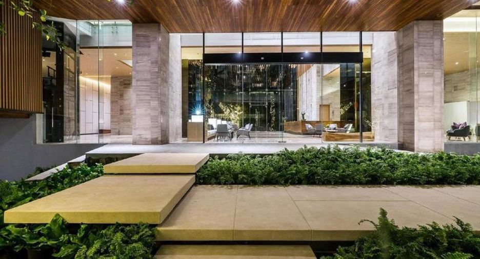 Hotel en venta de 379 habitaciones en Si Racha, Chonburi