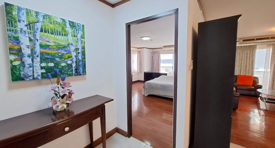 For sale 2 bedrooms condo in Si Racha, Chonburi
