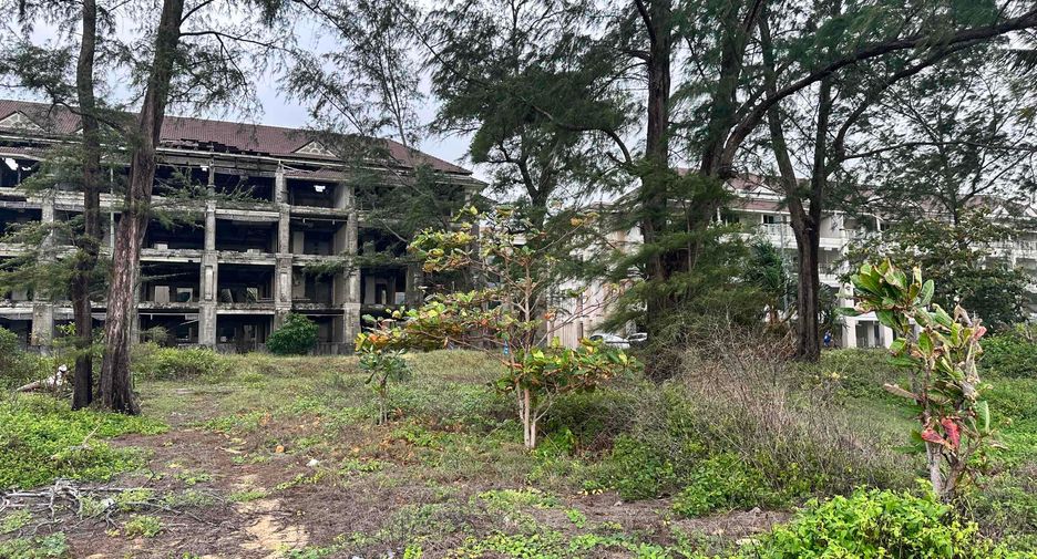 For sale 112 bedrooms retail Space in Thalang, Phuket