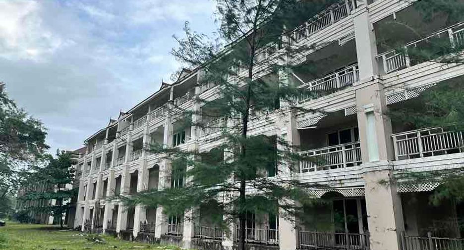 For sale 112 bedrooms retail Space in Thalang, Phuket