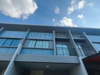 For rent 3 bedrooms townhouse in Mueang Pathum Thani, Pathum Thani